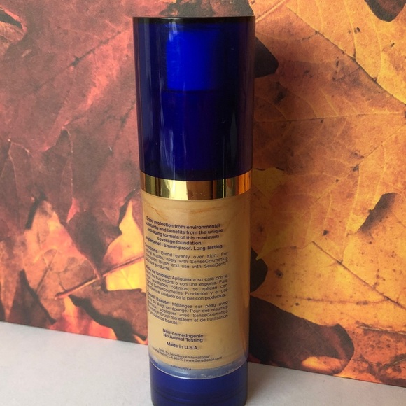 MakeSense Advanced Anti-Aging Foundation - Picture 2 of 3